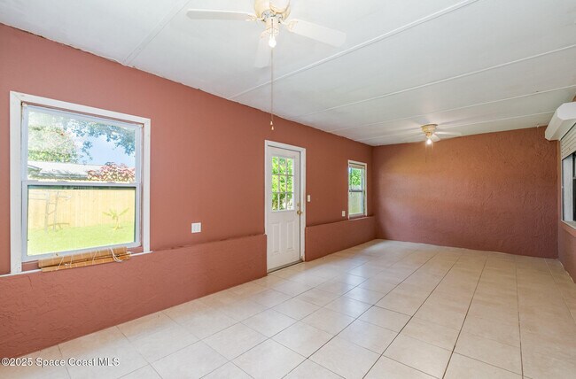 Building Photo - 178 Cinnamon Lake Cir