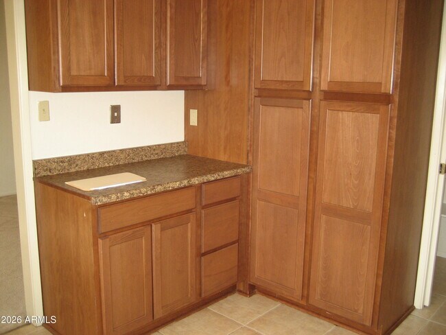 Building Photo - 11634 N 49th Ave
