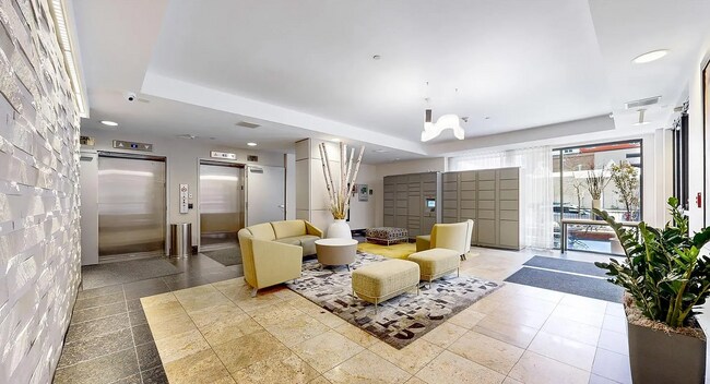 Building Photo - 1975 N Grant St