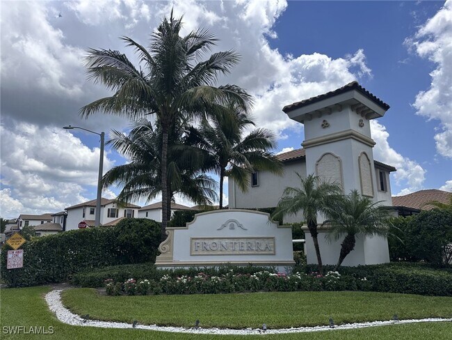 Building Photo - 8976 Madrid Cir