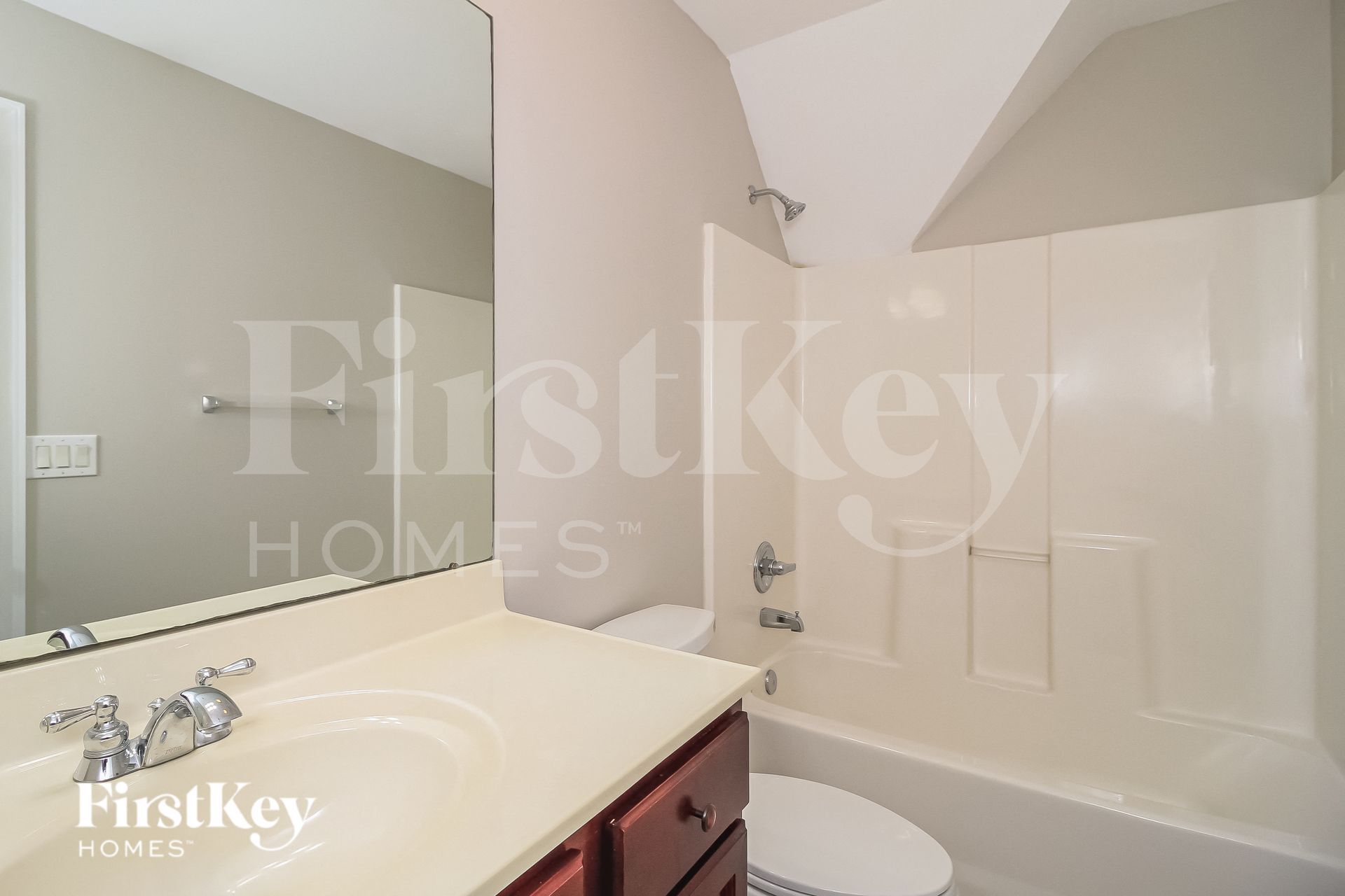 Building Photo - 4726 Farm Bell Ct