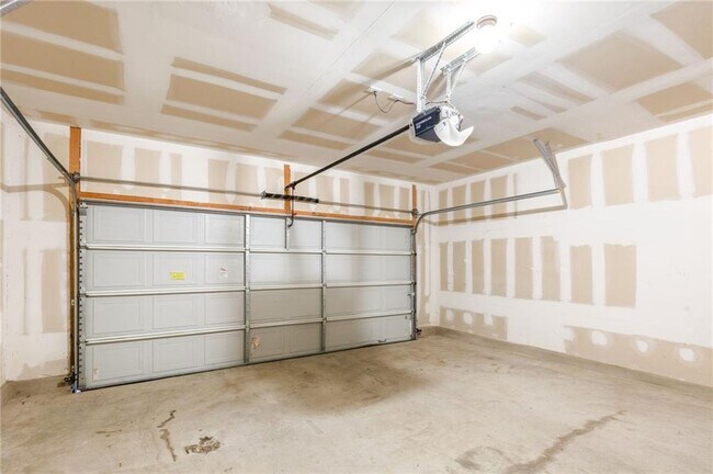 Building Photo - 506 Bluehaw Dr