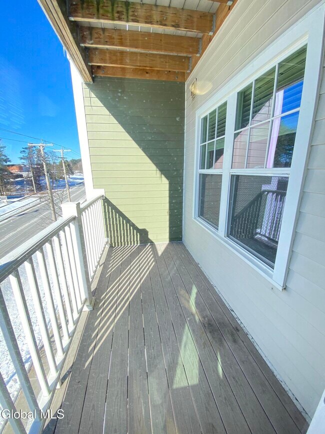 Building Photo - 74 Weibel Ave