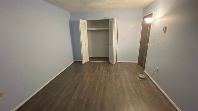 Building Photo - 115 W Squantum St