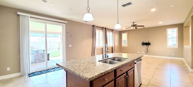 Building Photo - BEAUTIFUL SINGLE-FAMILY HOME IN BLACKSTONE IN EDH!