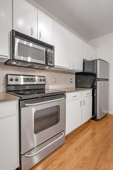 Stainless Steel appliances - 1803 Broadway