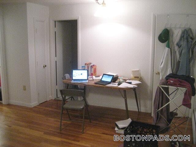 Building Photo - 50 Evergreen St