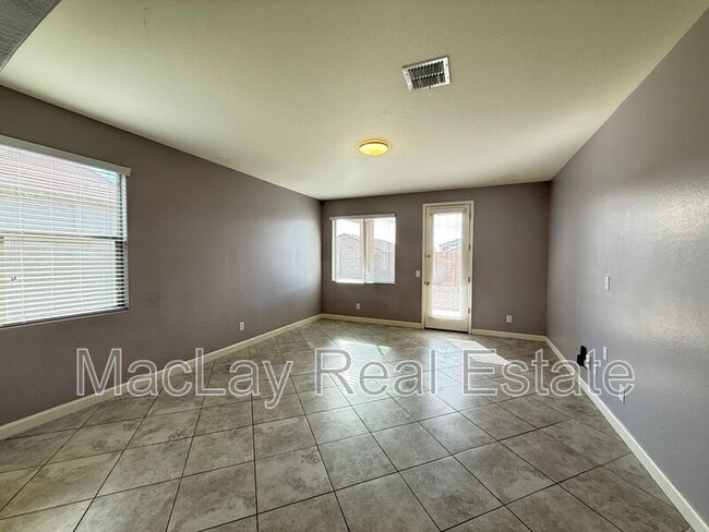 Building Photo - 23849 W Tamarisk Ave