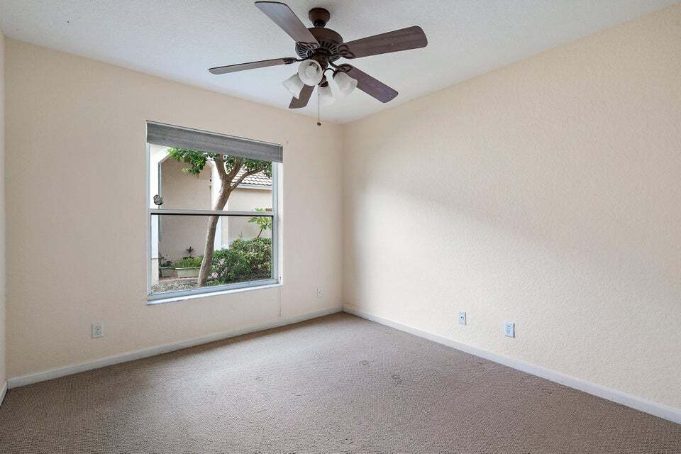 Building Photo - 138 Prestige Dr
