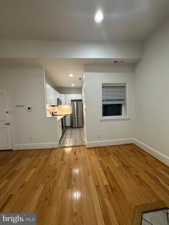 Building Photo - 343 S 18th St