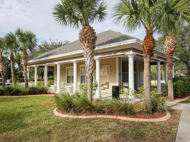 Building Photo - 8933 Manor Loop
