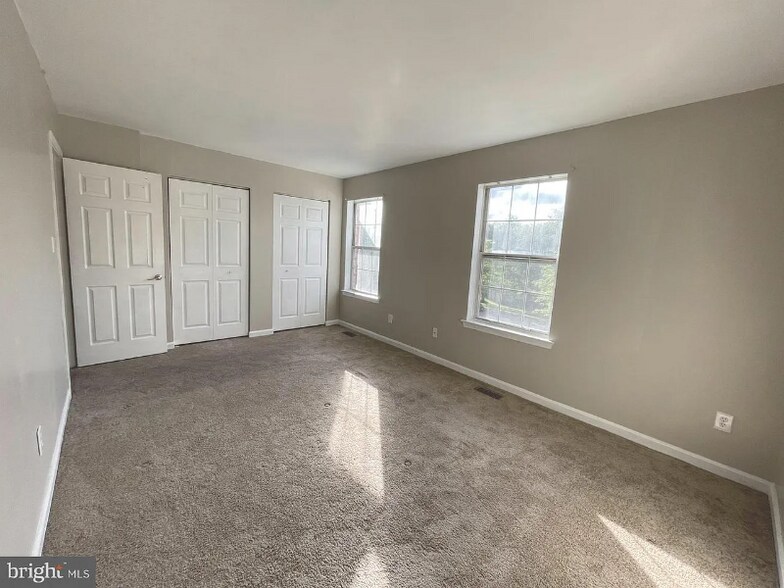 Building Photo - 3038 Tipton Way