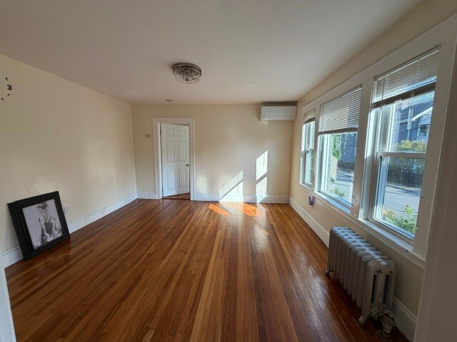 Building Photo - 8 Cenacle Rd