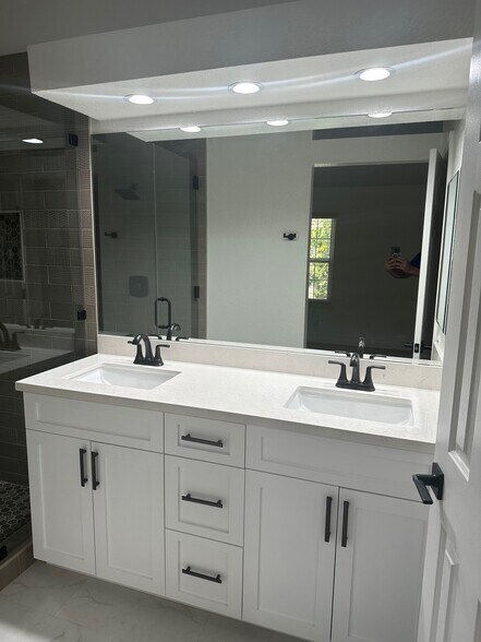 Fully remodeled primary bath - 35 Santa Agatha