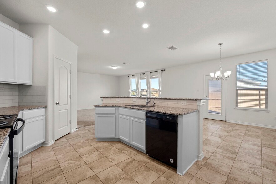 Building Photo - 3420 Taurus Sky