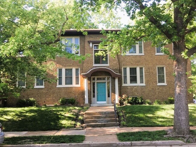 Building Photo - 7203 Dartmouth Ave