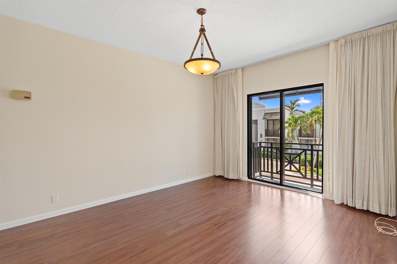 Building Photo - 1630 S Ocean Ln