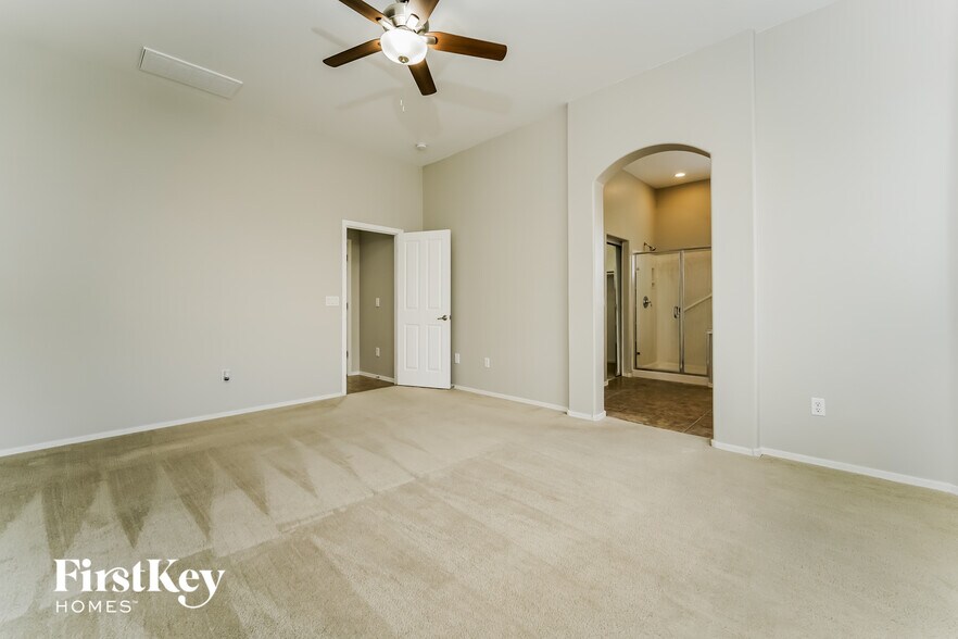 Building Photo - 12891 Westminster Dr