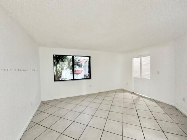 Building Photo - 10237 NW 9th St Cir