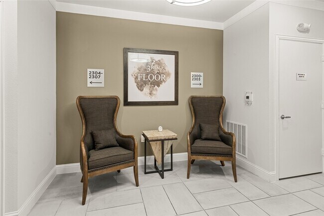 Building Photo - 651 North Watters Road