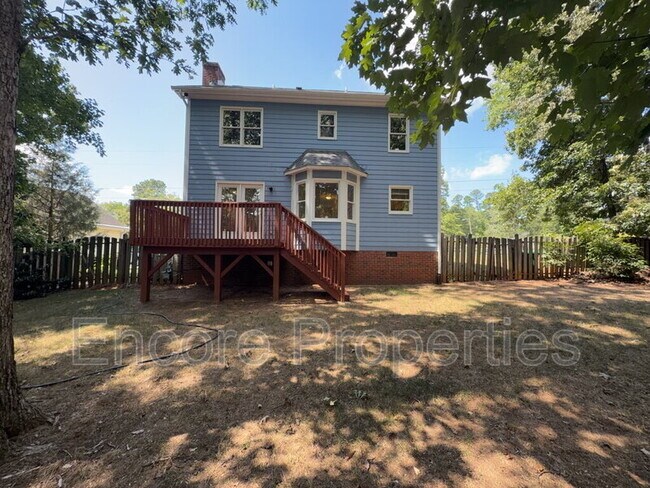 Building Photo - 203 Wood Hollow Dr