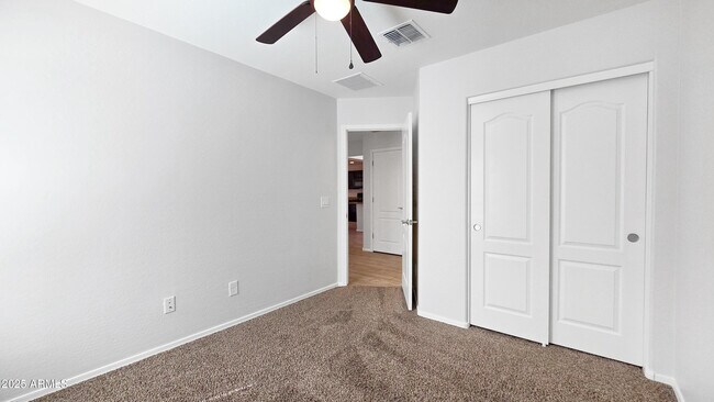 Building Photo - 4103 S 181st Dr