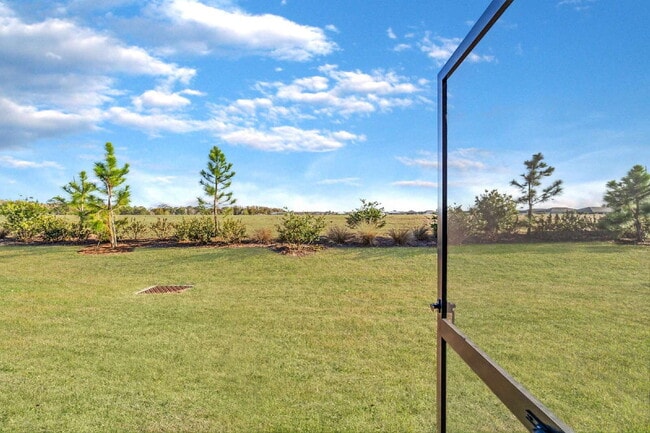 Building Photo - Live the Resort Lifestyle You’ve Been Waiting For in Stone Creek!