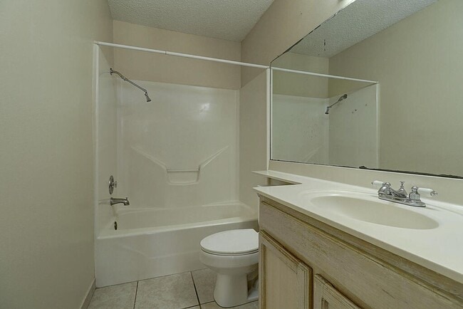 Building Photo - 7126 Windbrook Ln