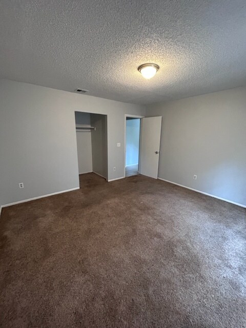 Building Photo - 613 Herb Hudson Ct