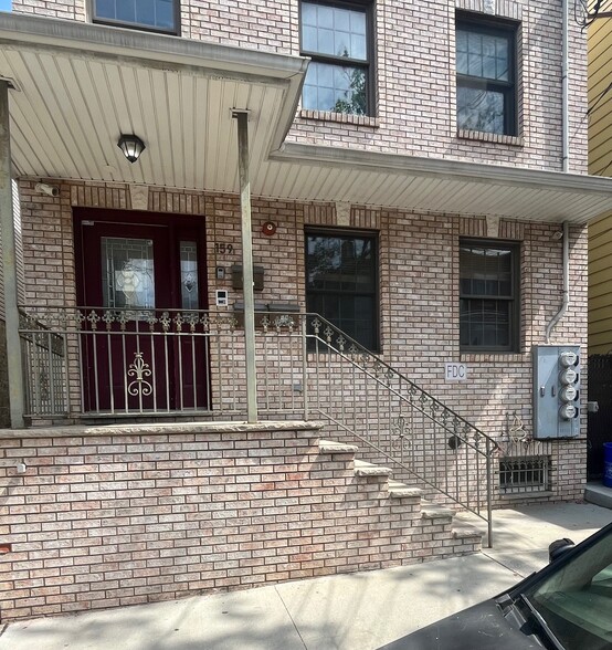 Primary Photo - 159 Lafayette St