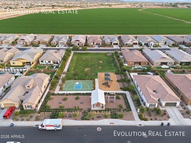 Building Photo - 6627 S Abbey Ln