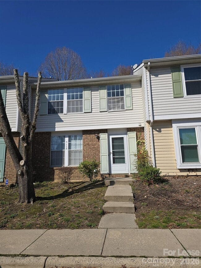 Building Photo - 5115 Fair Wind Ln