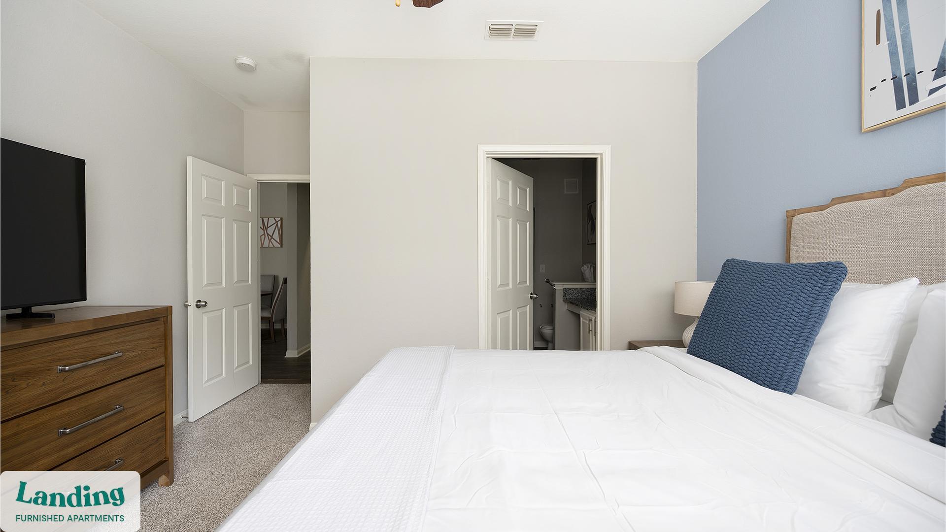 Building Photo - 261 Veterans Pkwy