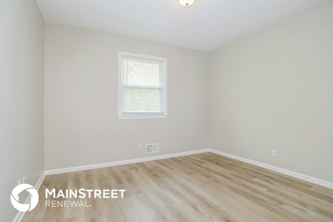 Building Photo - 11716 E 60th Terrace