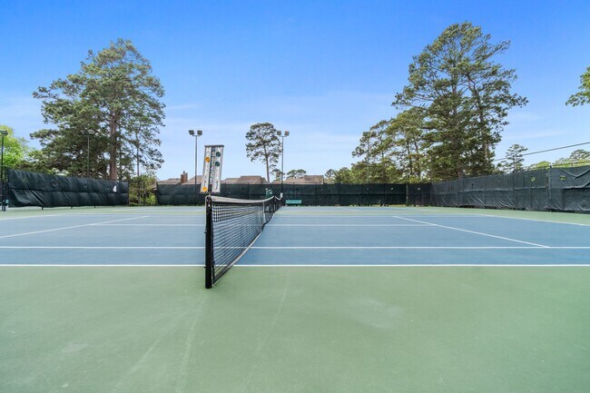 Building Photo - 12500 Melville Dr