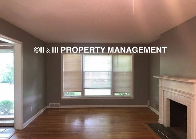 Building Photo - 2001 W 85th Terrace