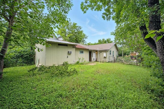 Building Photo - 1403 Clifford Ave