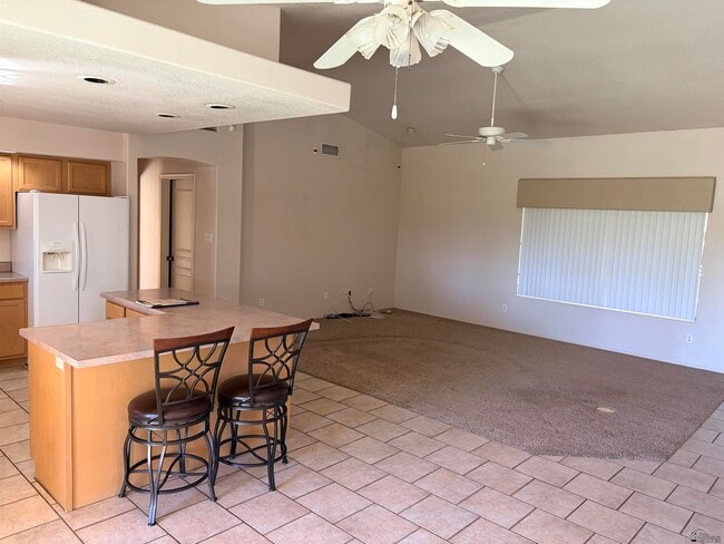 Building Photo - 10390 Fairway Dr