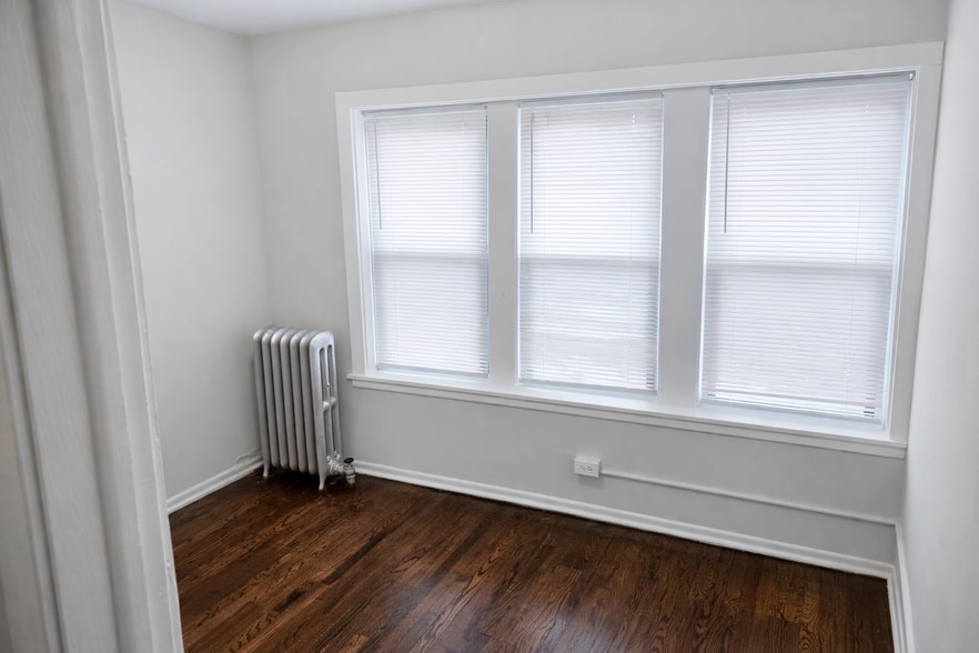 Building Photo - 6710 S Merrill Ave