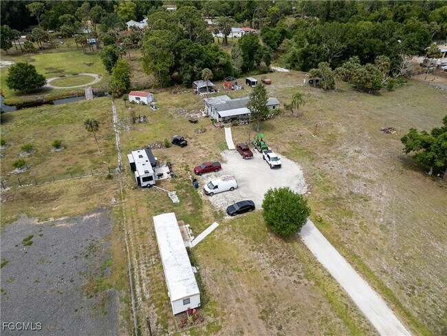 Building Photo - 17841 Palm Creek Dr