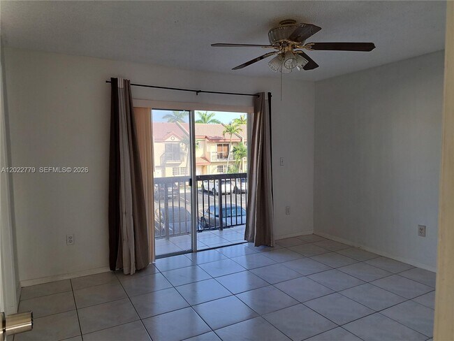 Building Photo - 6140 SW 129th Pl