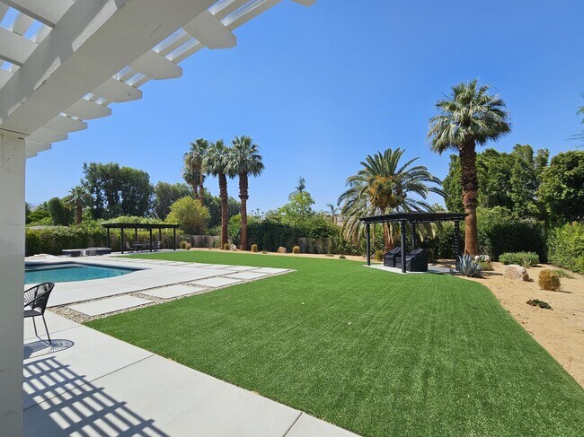 Building Photo - 72278 Barbara Dr