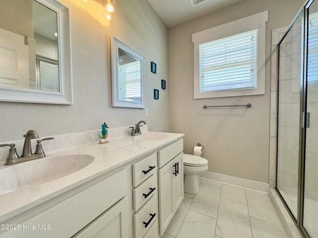 Building Photo - 102 Bogue Harbor Ct