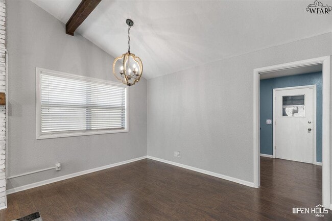Building Photo - 4805 Big Bend Dr