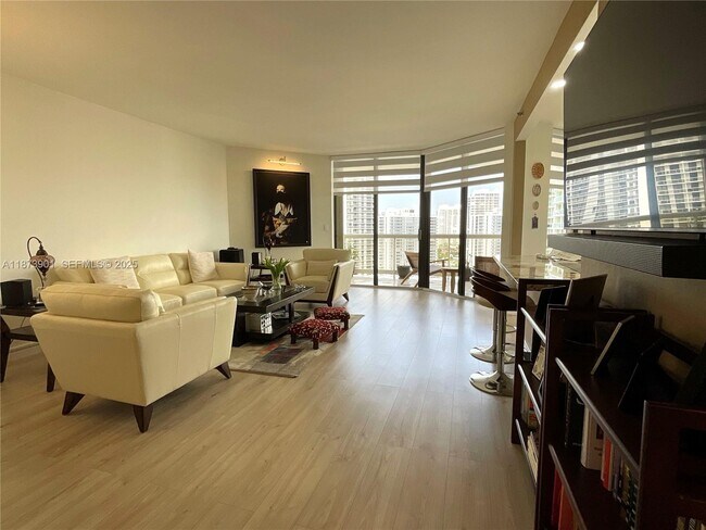 Building Photo - 20191 E Country Club Dr