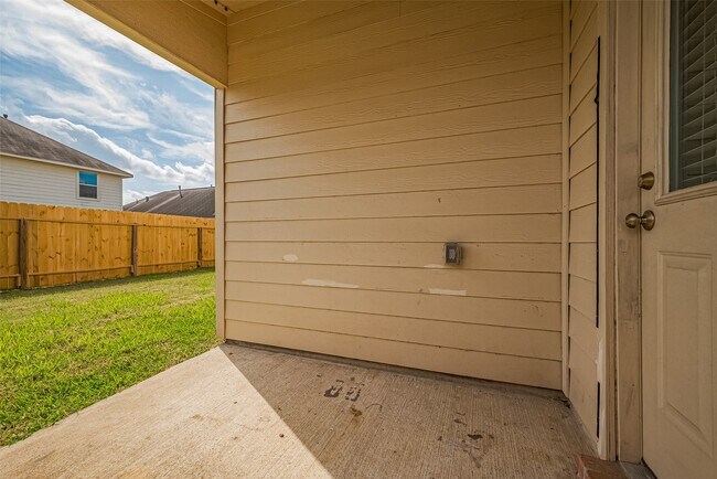 Building Photo - 5506 Casa Martin Dr