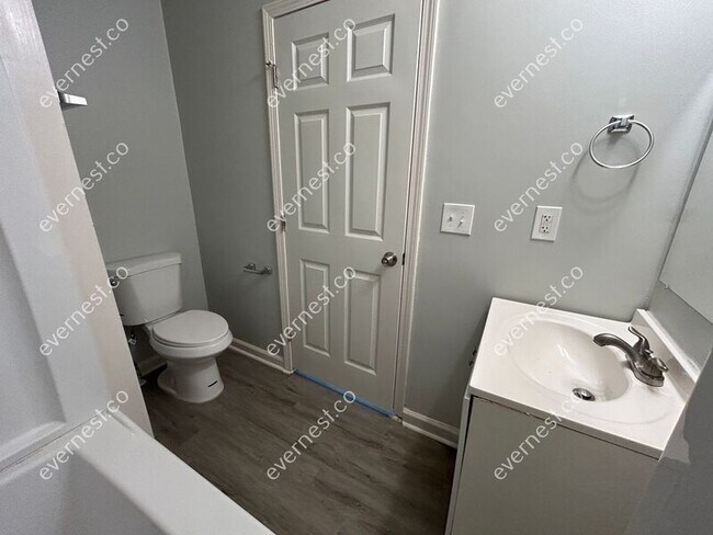 Building Photo - 1214 Bolton Rd NW