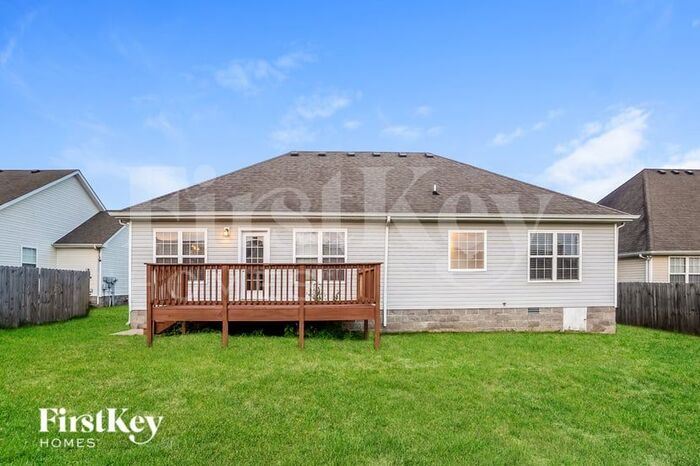 Building Photo - 3748 Naples Ct N