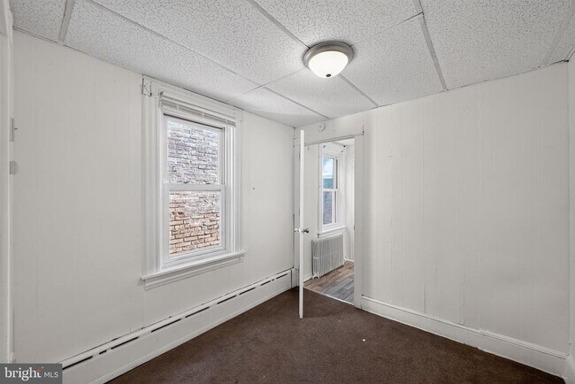 Building Photo - 361 Beaver St