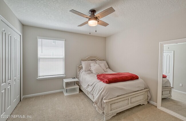 Building Photo - 15599 Chir Pine Dr